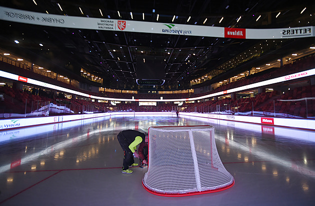 Horácká aréna v Jihlavě je týden v provozu. Na domácí výhru Dukly se zatím čeká
