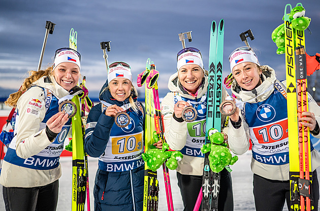 Neznámý lídr, nerozlučná dvojka, český bronz. Příběhy ze startu biatlonové zimy