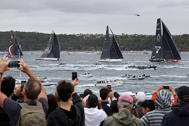 Pátý triumf. Maxijachta Comanche vyhrála prestižní regatu ze Sydney do Hobartu