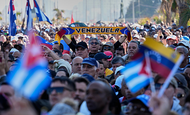 Kdy dojde ropa? děsí se Kuba po ztrátě Madura. Jistá není ani spása z Ruska