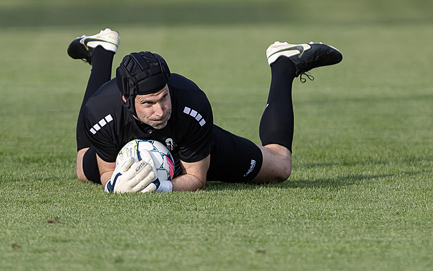 Terry povolal do brány Čecha. Ten v zápase celebrit inkasoval exkluzivní gól