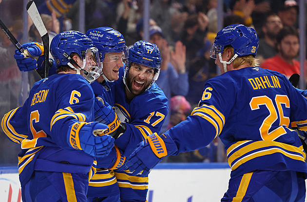 Konec táhlé bídy, NHL zažívá nové pořádky. Těší nás, jak fanoušci šílí, zní z Buffala