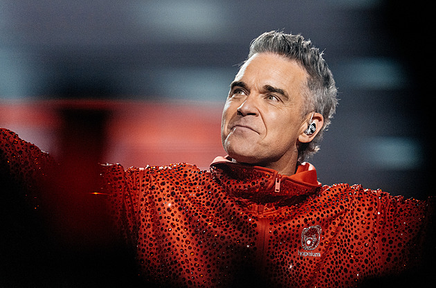 Hodně „brit“ a hodně „pop“. Robbie Williams vydal nové album o tři týdny dříve