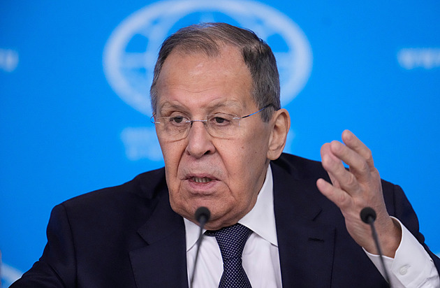 Krym je pro Rusko stejně důležitý jako Grónsko pro USA, prohlásil Lavrov