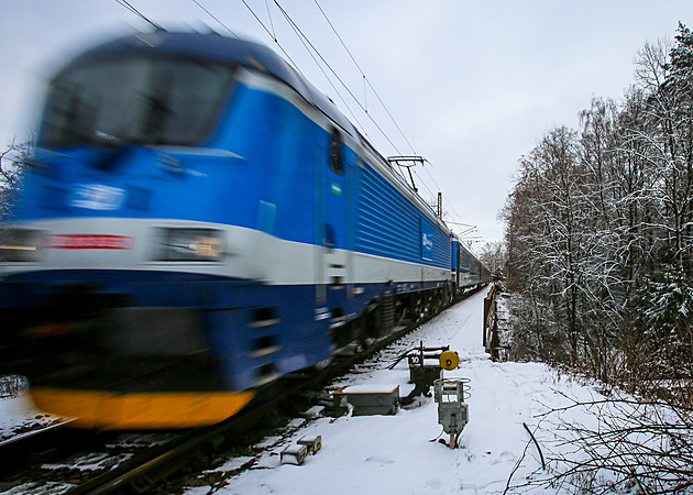 Obrat o 180 stupňů. Drahé ETCS nedává na lokálkách smysl, zní ze Správy železnic