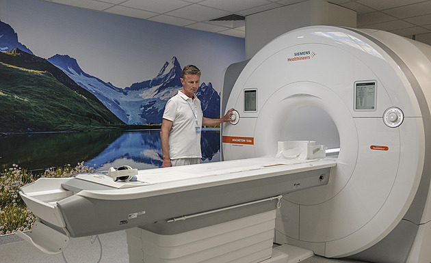 Lepší parkování i nové operační sály. Krajské nemocnice chystají novinky