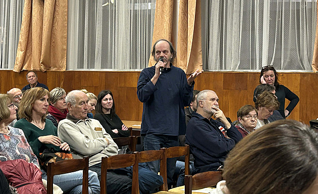 Borovanští odmítají těžbu živce. Bojí se o přírodu, vadí jim i doprava