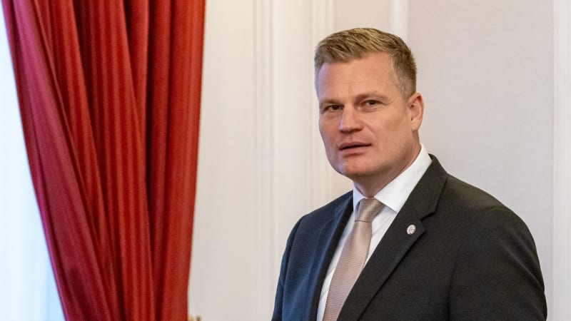 Turek o Pavlově postoji: Jeho vizitka, nemusí obhájit mandát. Zmínil zanechané miliony v EU