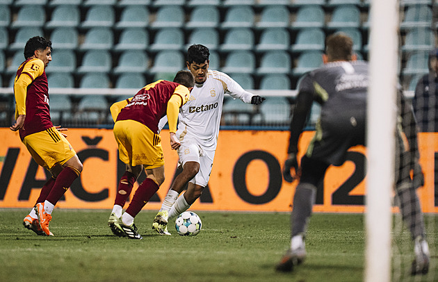 Sparta v pohárech bez Grimalda. Sigmě pomůže Růsek, na Plzeň se čeká