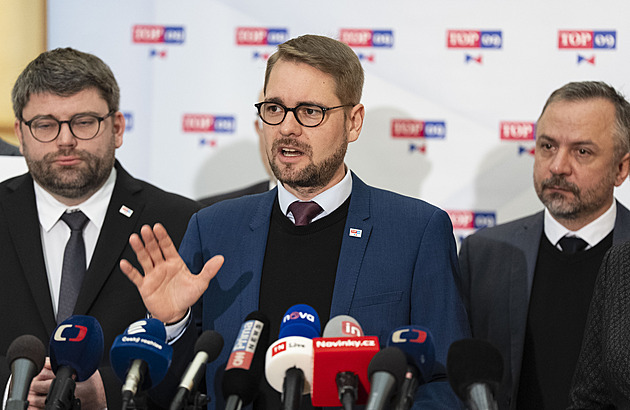 Vláda se kvůli dívkám z Česka musí vyjádřit ke kauze Epstein, žádá šéf TOP 09