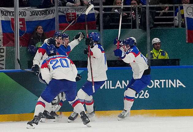 ONLINE: Finové vedou nad Itálií už 9:0, Slováci i přes prohru míří do čtvrtfinále