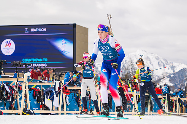 Biatlon ONLINE: Ženy jedou štafetu. Začíná Jislová, finišuje Vinklárková