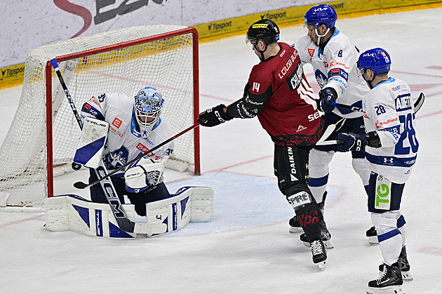 ONLINE: Boj o čtyřku vrcholí, Liberec vede nad Hradcem, Kladno srovnalo na Spartě