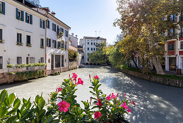 Benátky mají konkurenci. Toto italské město nabízí vše, jen bez davů turistů