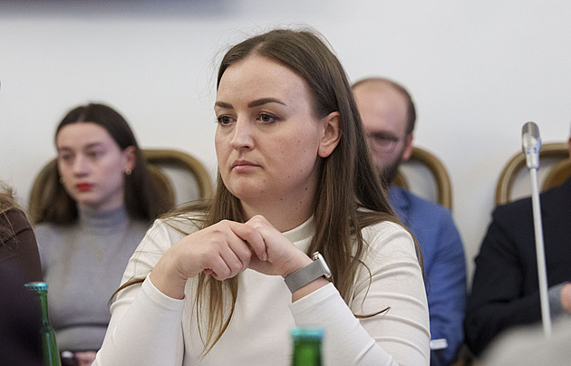 Bartošová se kaje za hlas pro exposlance ANO do Rady ČT. Chybovat je lidské, uvedla