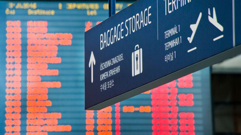 Letní dovolené budou kvůli ropné krizi bolet. Letenka do Bangkoku podraží až o 60 procent