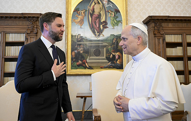 ANALÝZA: Konvertita Vance poučuje papeže, zatáhli ho do bahna kulturní války