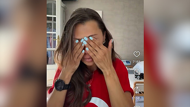 Kreml mě vyslyšel. Ruská blogerka v slzách děkovala Peskovovi