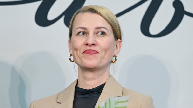 Babišova vedoucí úřadu vlády vyšla zaměstnancům vstříc. Navrhla jednání na ministerstvech