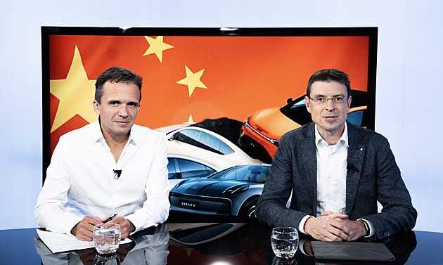 Značky jako Škoda nebo VW zůstanou, ale budou patřit čínským obrům