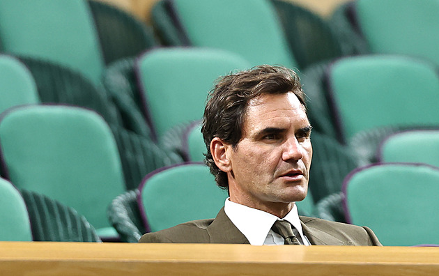 Federer přišel o miliardu po akciovém otřesu. Vypadl z elitního seznamu boháčů